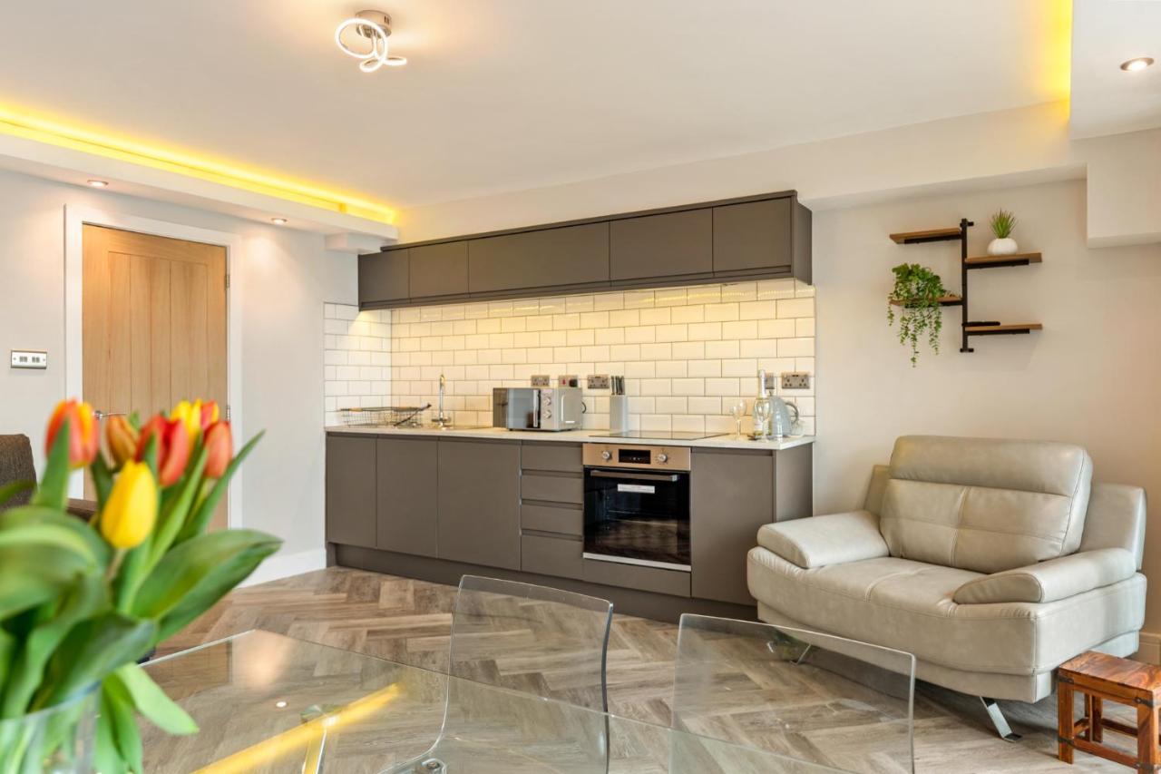 Pleasant View - Direct Beach Access, Sea Views And Parking Saundersfoot Extérieur photo